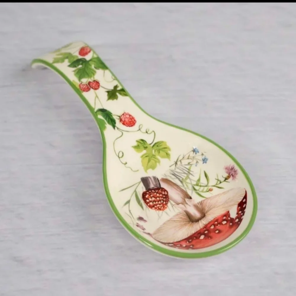 Mushroom Strawberry Stoneware Spoon Rest Cracker Barrel Country BNWT RETIRED!